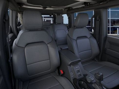 New 2026 Ford Bronco Outer Banks image 10