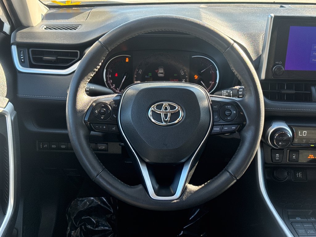 Used 2024 Toyota RAV4 XLE w/ Convenience Package AWD/4WD image 14