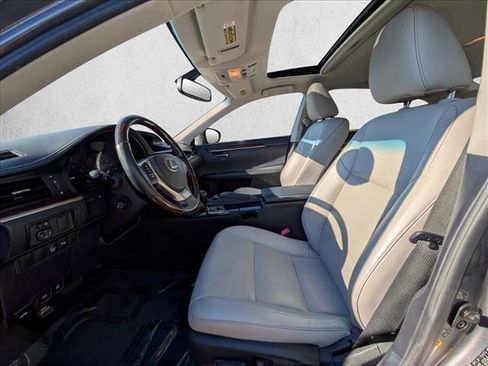 Used 2015 Lexus ES 350 image 16