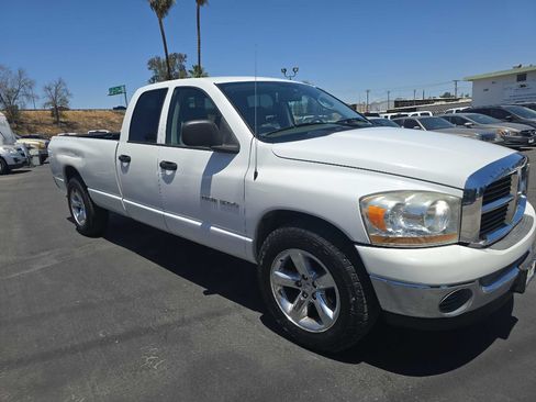 Used 2006 Dodge Ram 1500 Truck SLT RWD image 3