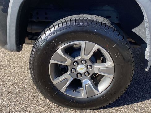 Used 2017 Chevrolet Colorado Z71 image 14