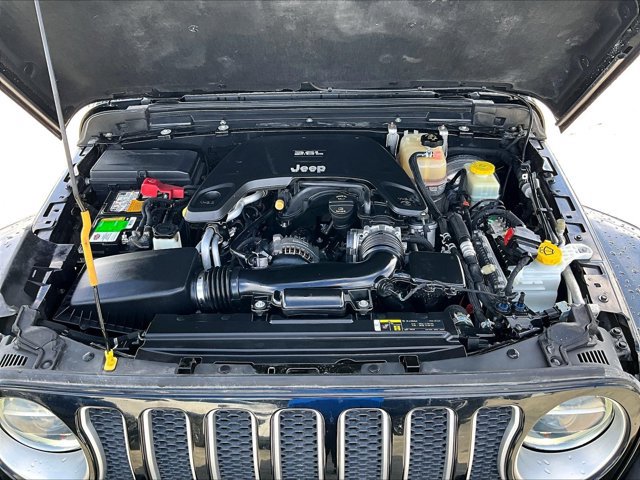 Used 2019 Jeep Wrangler Unlimited Sahara AWD/4WD image 11