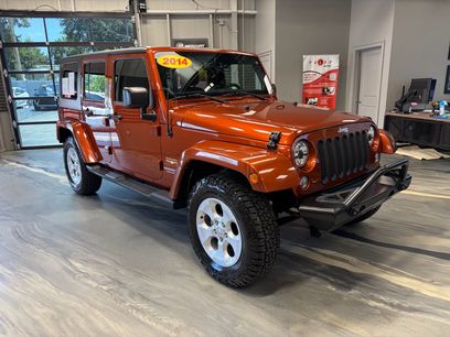 Used 2014 Jeep Wrangler Unlimited Sahara w/ Dual Top Group