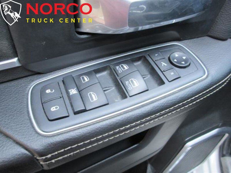Used 2020 RAM 2500 Laramie AWD/4WD image 13