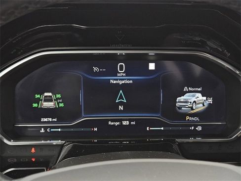 Used 2022 Chevrolet Silverado 1500 LT image 17