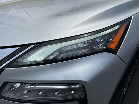 Certified 2021 Nissan Rogue SV AWD/4WD image 7