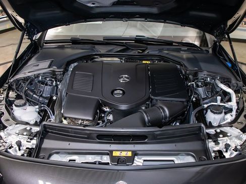 Used 2026 Mercedes-Benz CLE 300 4MATIC Cabriolet image 7