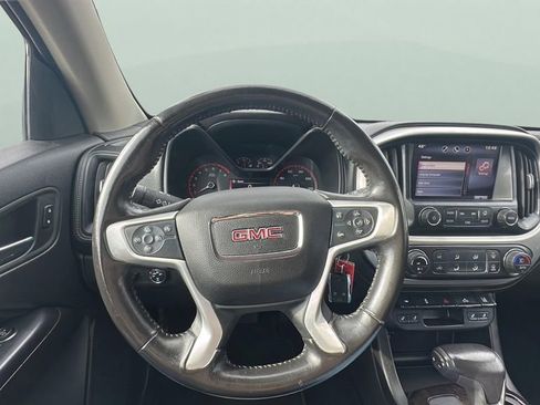 Used 2015 GMC Canyon SLT w/ Driver Alert Package image 15