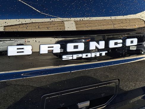 Certified 2023 Ford Bronco Sport Outer Banks w/ Tech Package image 29