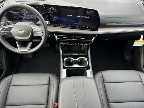 New 2026 Chevrolet Traverse LT w/ LPO, Illumination Package image 13