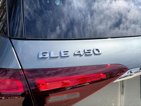 New 2026 Mercedes-Benz GLE 450 4MATIC image 19