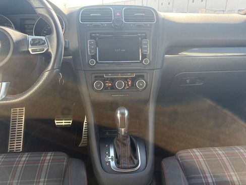 Used 2012 Volkswagen GTI 4-Door FWD image 11