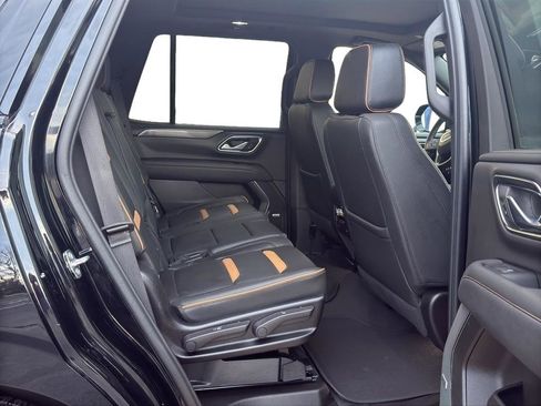 Used 2024 GMC Yukon AT4 w/ Technology Package image 8