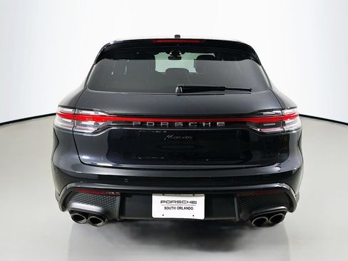 Certified 2025 Porsche Macan AWD/4WD image 10