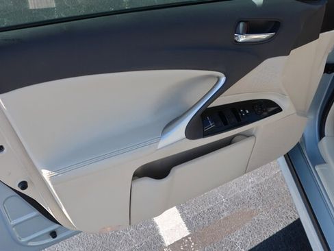 Used 2012 Lexus IS 250 image 12