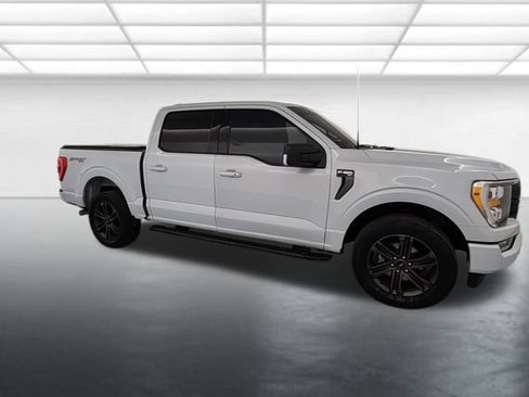 Used 2022 Ford F150 XLT w/ Equipment Group 302A High image 9