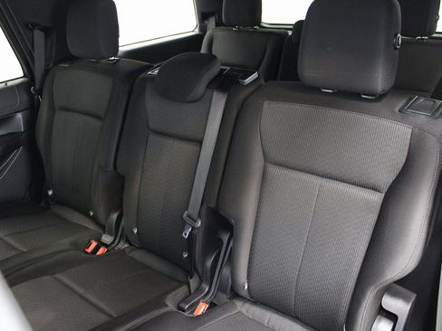 Used 2020 Ford Expedition XLT image 23