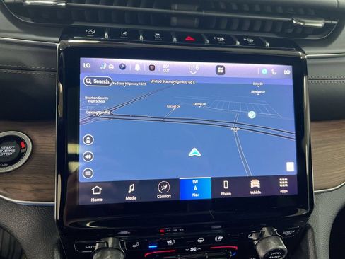 Used 2023 Jeep Grand Cherokee Summit w/ Rear Seat Video Group I AWD/4WD image 15