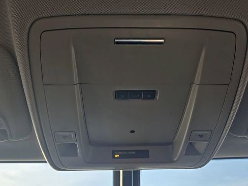 Used 2017 Chevrolet Silverado 1500 Custom w/ Custom Convenience Package image 16