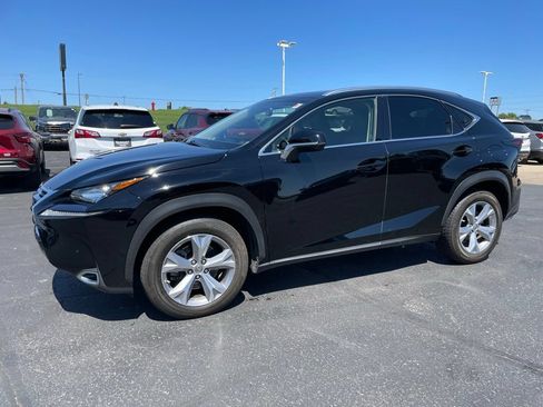 Used 2017 Lexus NX 200t FWD image 5