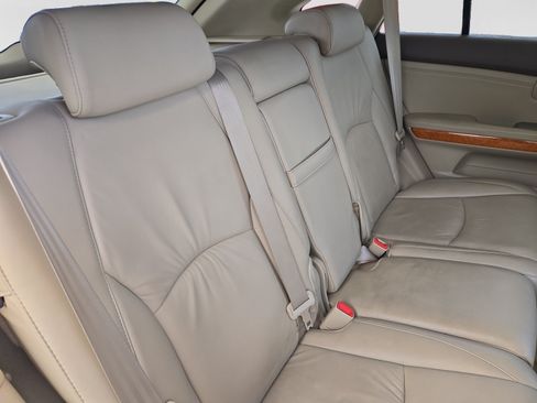 Used 2006 Lexus RX 330 AWD w/ Premium Plus Pkg image 17