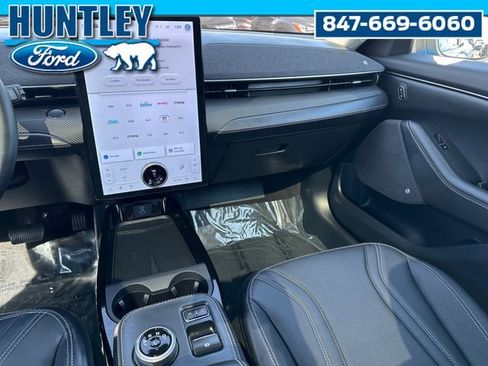 Used 2024 Ford Mustang Mach-E Premium image 20