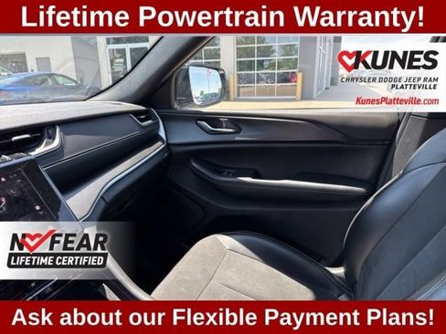 Used 2024 Jeep Grand Cherokee Altitude AWD/4WD image 35