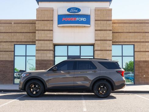 New 2026 Ford Explorer Tremor image 9