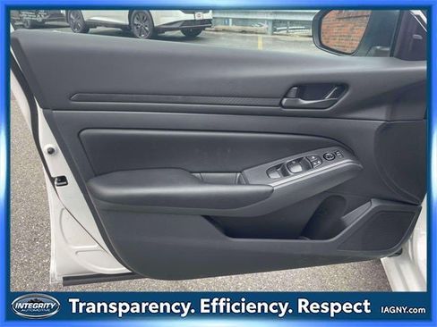 Certified 2025 Nissan Altima 2.5 S image 16