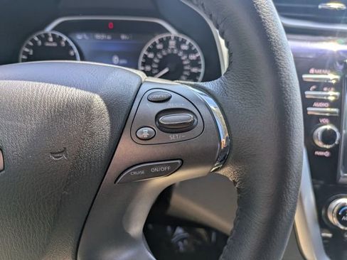 Used 2024 Nissan Murano SV image 21
