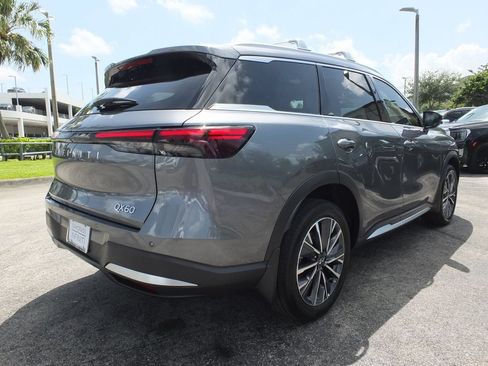 Used 2026 INFINITI QX60 Luxe w/ Cargo Package FWD image 9