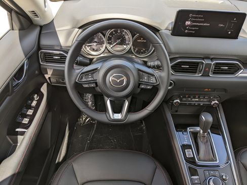 New 2025 MAZDA CX-5 Carbon Edition image 14