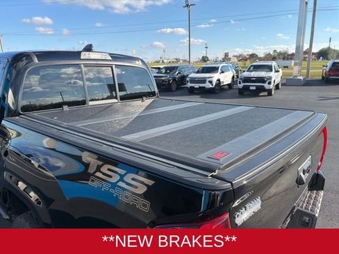 Used 2023 Toyota Tacoma SR image 21