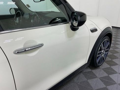 Used 2022 MINI Cooper S w/ Premium Package image 8