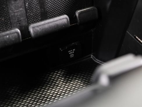 Used 2022 RAM 3500 Limited AWD/4WD image 37