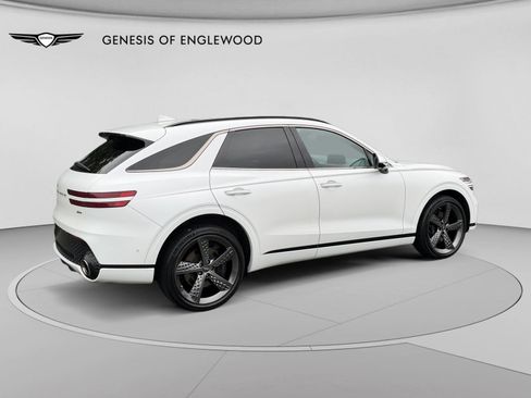 Used 2023 Genesis GV70 2.5T w/ Sport Prestige Package AWD/4WD image 9