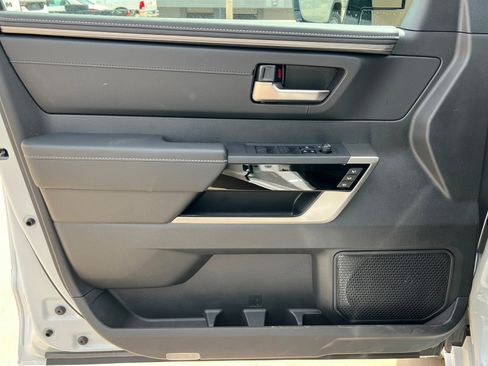 New 2026 Toyota Tundra Limited AWD/4WD image 14