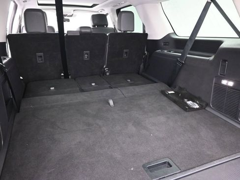 Used 2025 Ford Expedition Max Active image 10