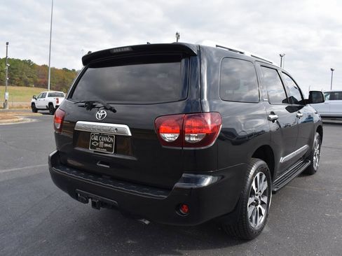 Used 2018 Toyota Sequoia Limited image 3