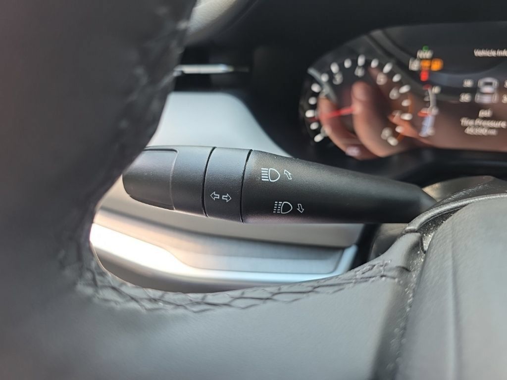 Used 2025 Jeep Compass Limited AWD/4WD image 19
