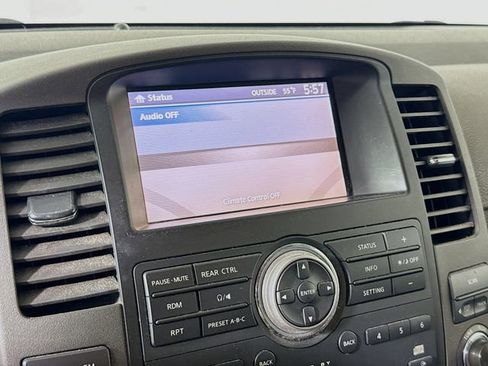 Used 2011 Nissan Pathfinder Silver w/ Protection Pkg image 14