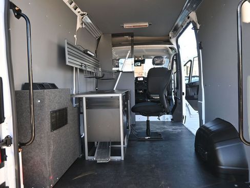 Used 2025 RAM ProMaster 1500 w/ Quick Order Package 22G SLT image 41