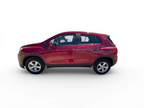 Used 2015 Chevrolet Trax LS AWD/4WD image 2