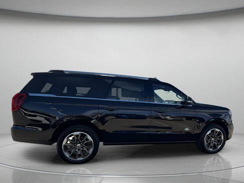 New 2026 Ford Expedition Max King Ranch image 33
