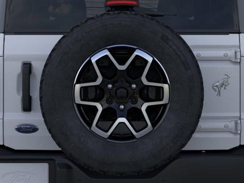 New 2026 Ford Bronco Outer Banks AWD/4WD image 24