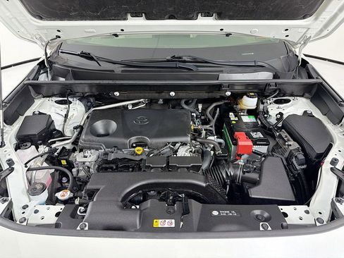 Used 2020 Toyota RAV4 Limited image 32