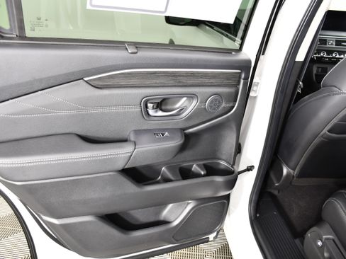 Certified 2026 Honda Pilot Touring image 46