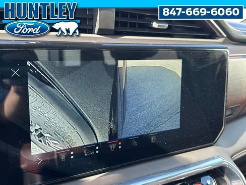 Used 2024 GMC Sierra 3500 Denali Ultimate image 28