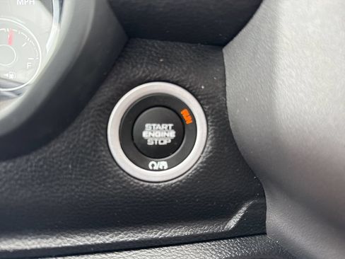 Used 2022 RAM 1500 Big Horn AWD/4WD image 25