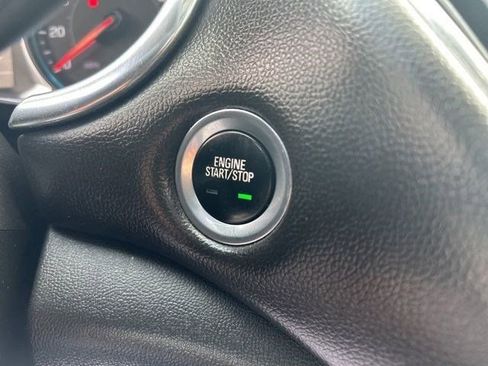 Used 2018 Chevrolet Malibu LT w/ Leather Package image 20